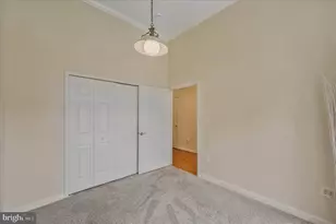 233 N View Cir, Warrenton, VA 20186 - Photo 15