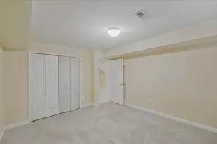 233 N View Cir, Warrenton, VA 20186 - Photo 21