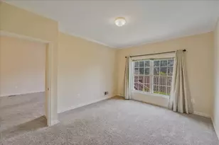 233 N View Cir, Warrenton, VA 20186 - Photo 9