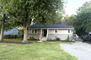301 N Duey Rd, Remington, VA 22734 - Photo 1