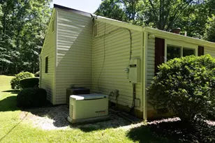 6067 Pilgrims Rest Rd, Broad Run, VA 20137 - Photo 25