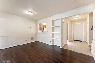 726 Pine Tree Ct, Warrenton, VA 20186 - Photo 3