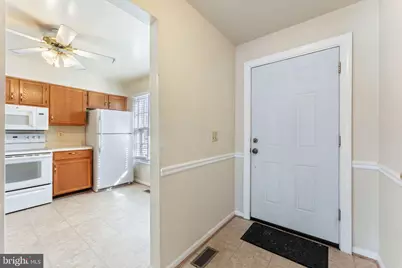 726 Pine Tree Court, Warrenton, VA 20186 - Photo 5