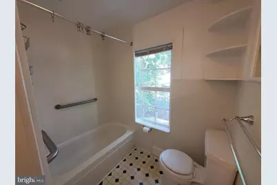 24 S Calhoun Street, Warrenton, VA 20186 - Photo 17