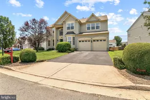 10829 King Nobel Ln, Bealeton, VA 22712 - Photo 1