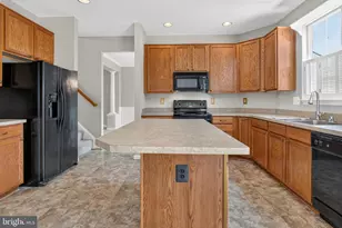 10829 King Nobel Ln, Bealeton, VA 22712 - Photo 9