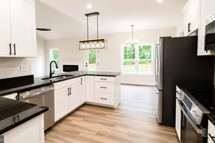 8415 Bens Ln, Warrenton, VA 20186 - Photo 11