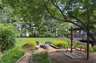 10414 Skyline Ave, Midland, VA 22728 - Photo 15