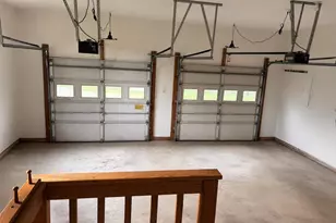 10414 Skyline Ave, Midland, VA 22728 - Photo 11
