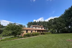 10414 Skyline Ave, Midland, VA 22728 - Photo 1