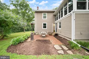 9565 Woodbrook Ln, Midland, VA 22728 - Photo 9