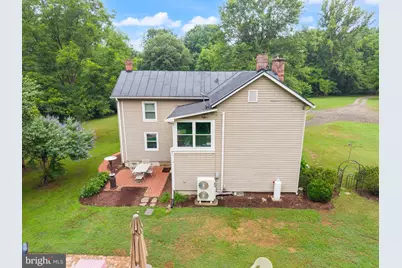 9565 Woodbrook Lane, Midland, VA 22728 - Photo 7