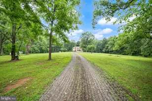 9565 Woodbrook Ln, Midland, VA 22728 - Photo 3