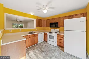 570 Highland Towne Ln, Warrenton, VA 20186 - Photo 23