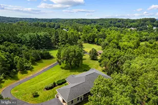 6301 Georgetown Rd, Broad Run, VA 20137 - Photo 89