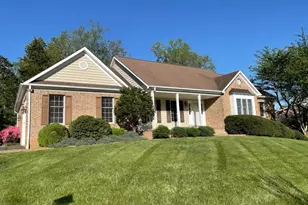 41 Menlough Dr, Warrenton, VA 20186 - Photo 1