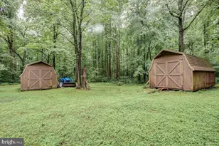 8297 Squires Ln, Warrenton, VA 20187 - Photo 5