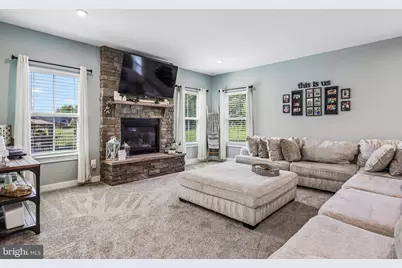 7471 Lake Willow Court, Warrenton, VA 20187 - Photo 23