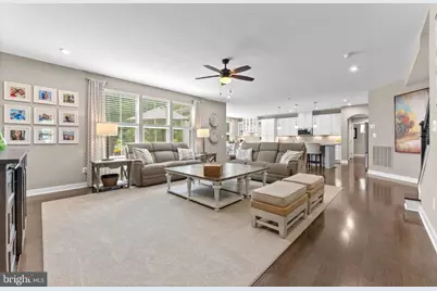 7795 Warrenton Chase Drive, Warrenton, VA 20187 - Photo 25