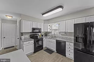 11291 Meadfield Dr, Bealeton, VA 22712 - Photo 23