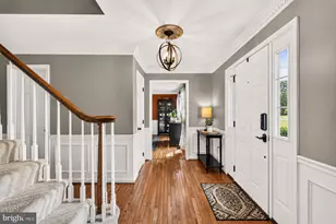 9903 Cobblestone Dr, Warrenton, VA 20186 - Photo 3