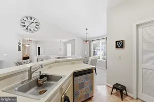 210 Fernwood Pl, Warrenton, VA 20186 - Photo 11
