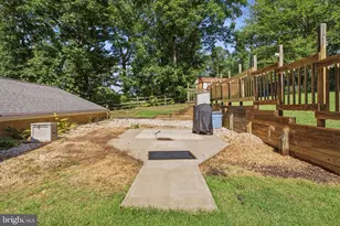 6979 Great Oak Way, Warrenton, VA 20187 - Photo 41