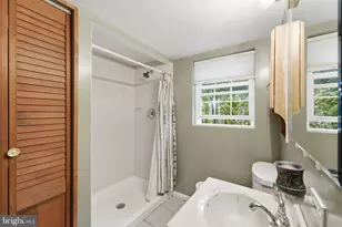 6979 Great Oak Way, Warrenton, VA 20187 - Photo 37