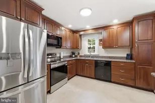 6979 Great Oak Way, Warrenton, VA 20187 - Photo 13