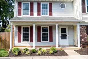 402 Forest Ct, Warrenton, VA 20186 - Photo 1