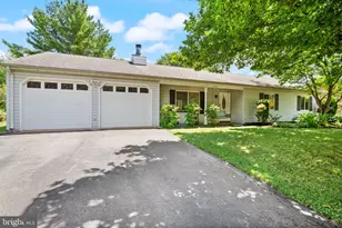 7471 Cedar Knolls Dr, Warrenton, VA 20187 - Photo 1