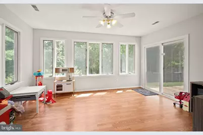 7471 Cedar Knolls Drive, Warrenton, VA 20187 - Photo 21