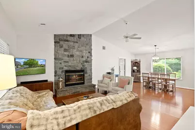 7471 Cedar Knolls Drive, Warrenton, VA 20187 - Photo 7