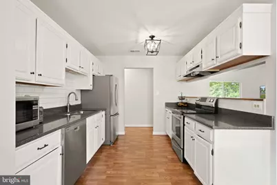 7471 Cedar Knolls Drive, Warrenton, VA 20187 - Photo 17