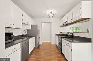 7471 Cedar Knolls Dr, Warrenton, VA 20187 - Photo 17