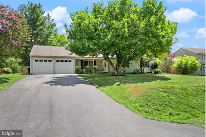 7471 Cedar Knolls Drive, Warrenton, VA 20187 - Photo 5