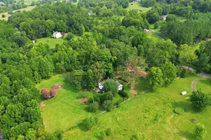 6304 Georgetown Rd, Broad Run, VA 20137 - Photo 91
