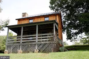 12498 Crest Hill Rd, Hume, VA 22639 - Photo 9