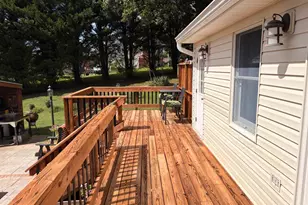 7046 Skyland Dr, Warrenton, VA 20187 - Photo 5