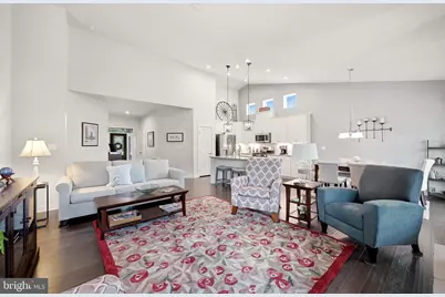 7438 Lake Willow Court, Warrenton, VA 20187 - Photo 19