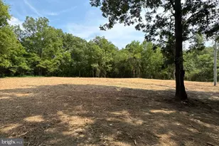 5122 Midland Rd, Midland, VA 22728 - Photo 1