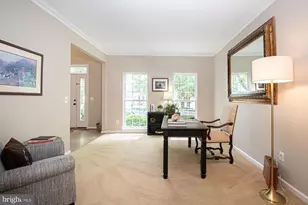 364 Singleton Cir, Warrenton, VA 20186 - Photo 7