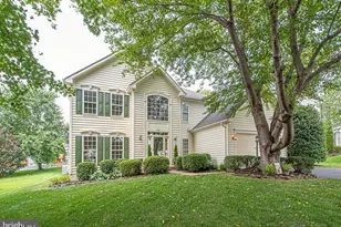 364 Singleton Cir, Warrenton, VA 20186 - Photo 3