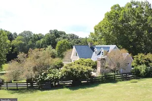 9078 Knoll Run Ln, Marshall, VA 20115 - Photo 1