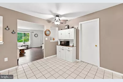 7401 Little Court, Warrenton, VA 20187 - Photo 13