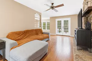 3608 N Red Oak Ln, Delaplane, VA 20144 - Photo 5