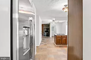 7534 Suncrest Dr, Warrenton, VA 20187 - Photo 17