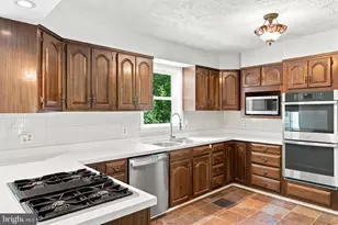 7534 Suncrest Dr, Warrenton, VA 20187 - Photo 21