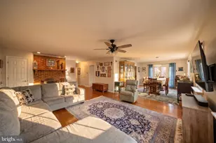 8256 Lock Ln, Warrenton, VA 20186 - Photo 11