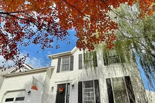 241 Breezewood Dr, Warrenton, VA 20186 - Photo 3